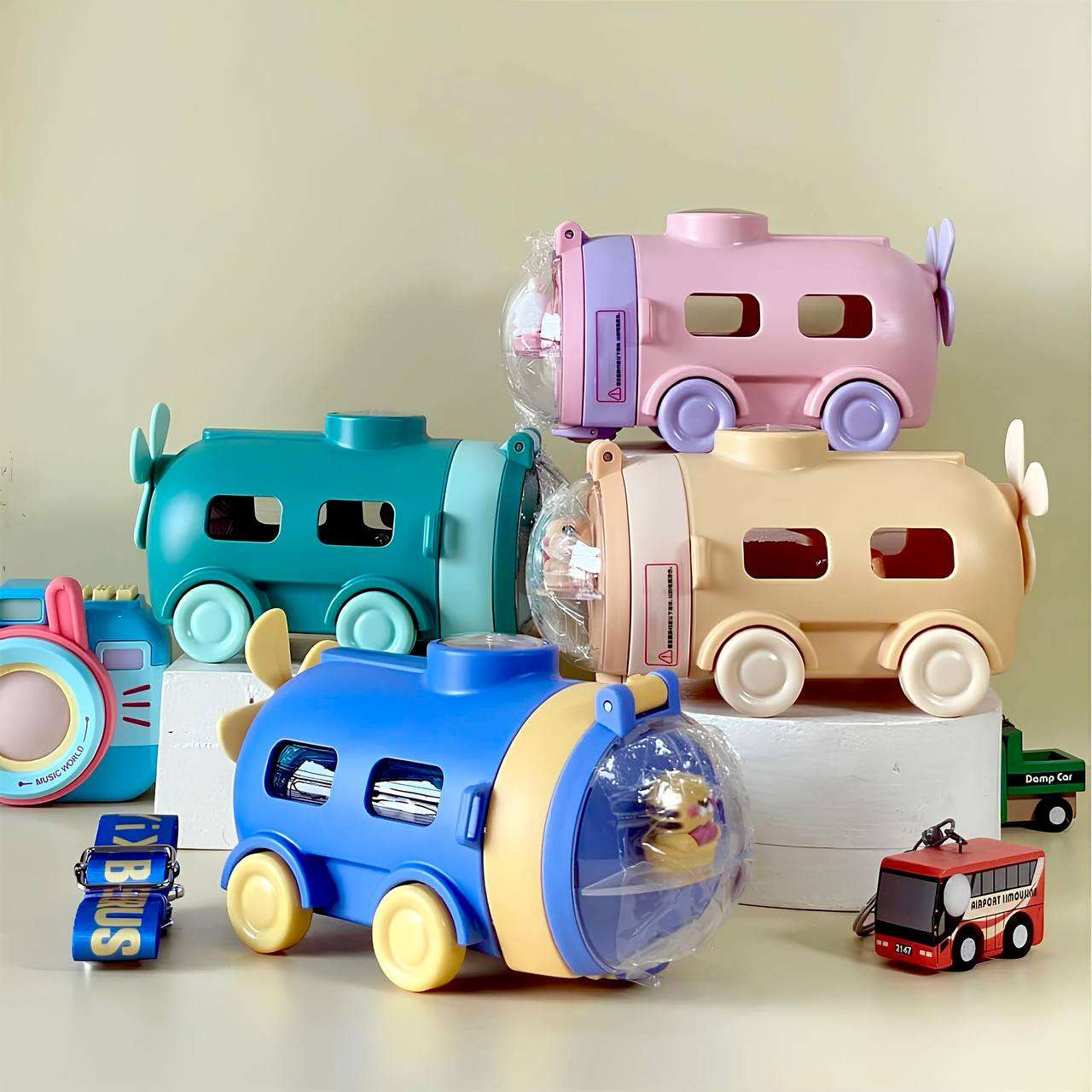 Submarine-Shaped Water Bottle with Built-In Compass 550 ML