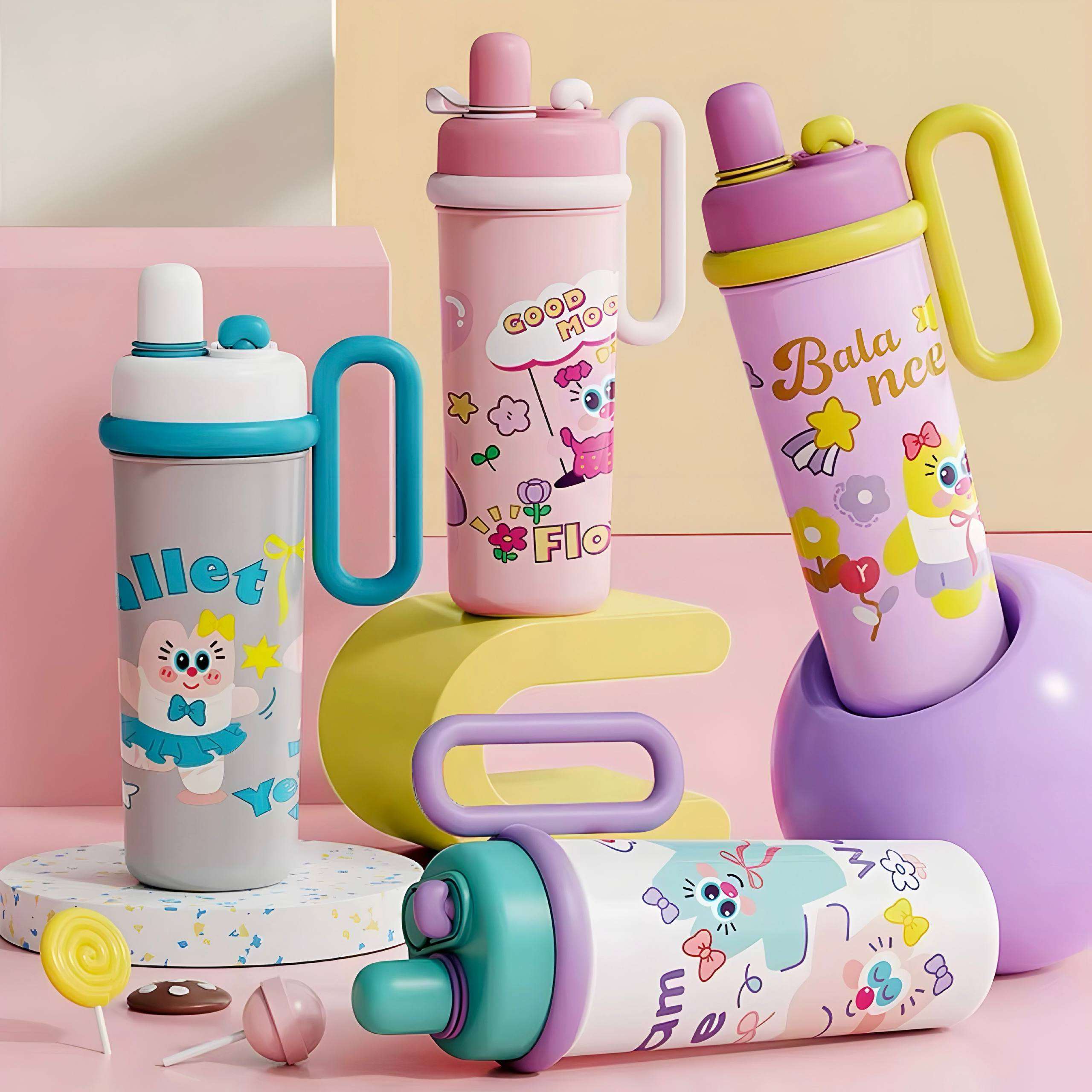 Cartoon Doodle Tumbler – 700 ML (Dual Mode)