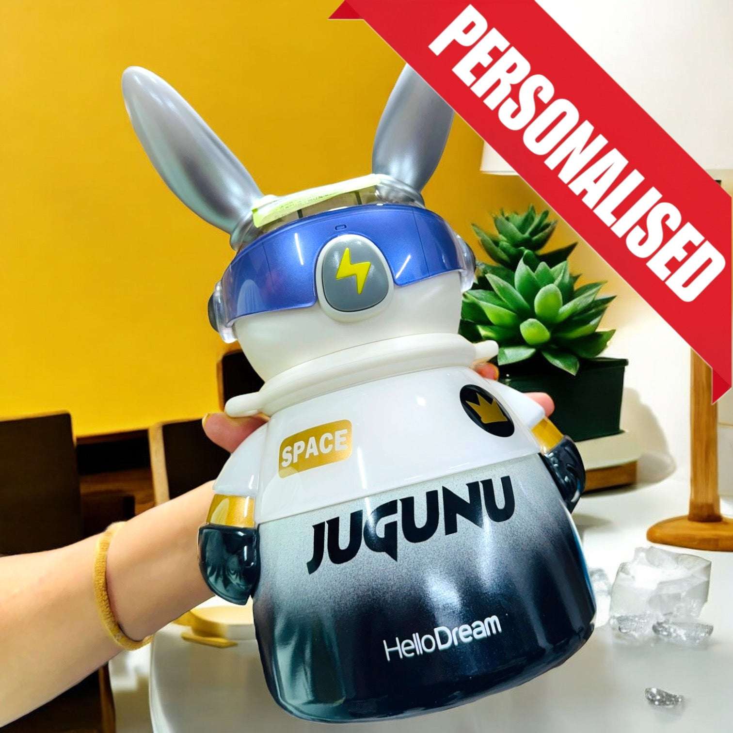 SpaceHero Sipper Bottle – 900 ML Stainless Steel 🐰🚀