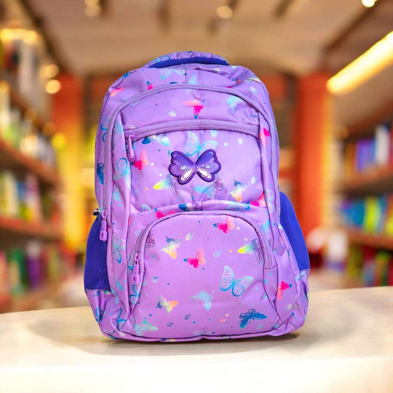 SmartPack 18” Backpack – Stylish & Spacious (With Rain Cover)