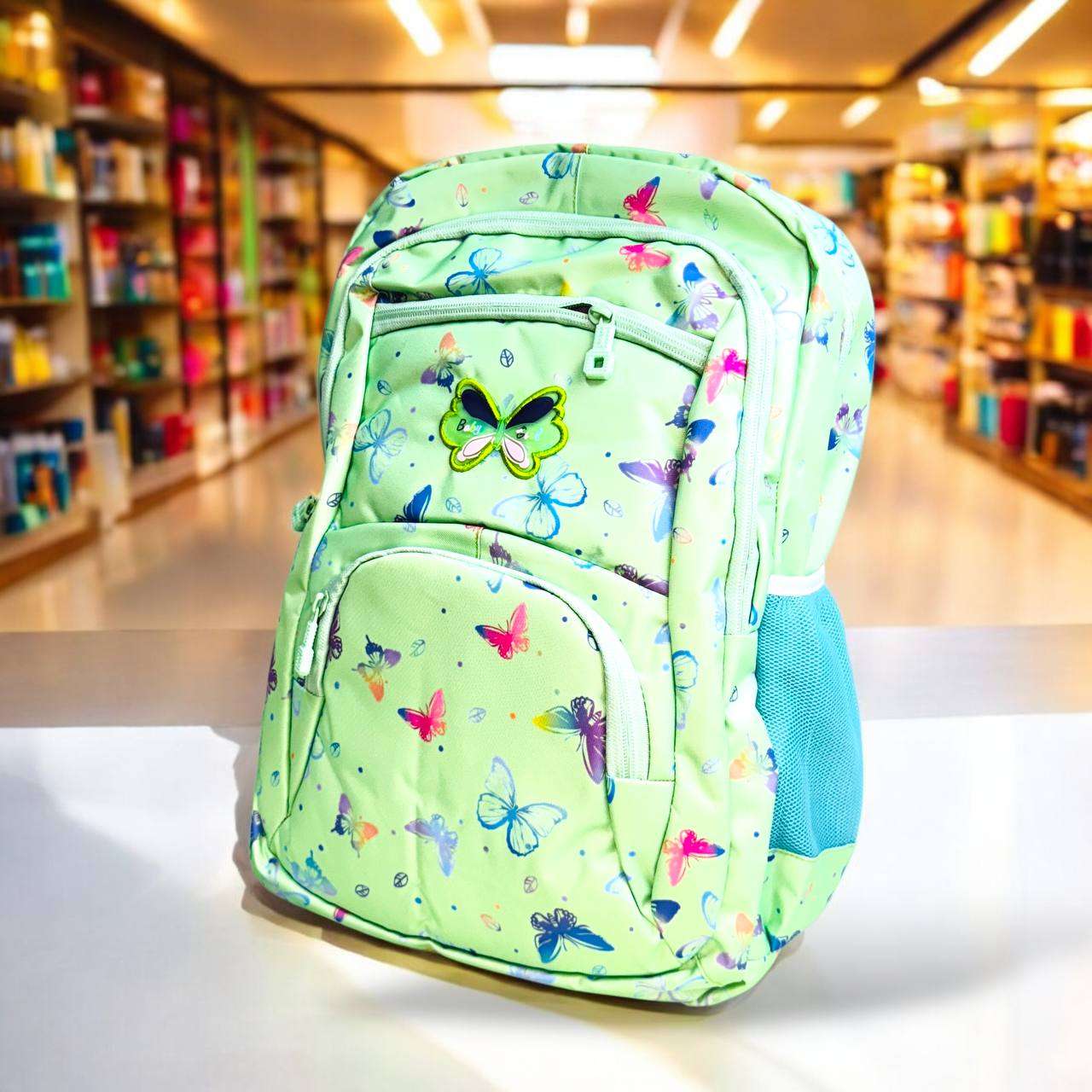 SmartPack 18” Backpack – Stylish & Spacious (With Rain Cover)