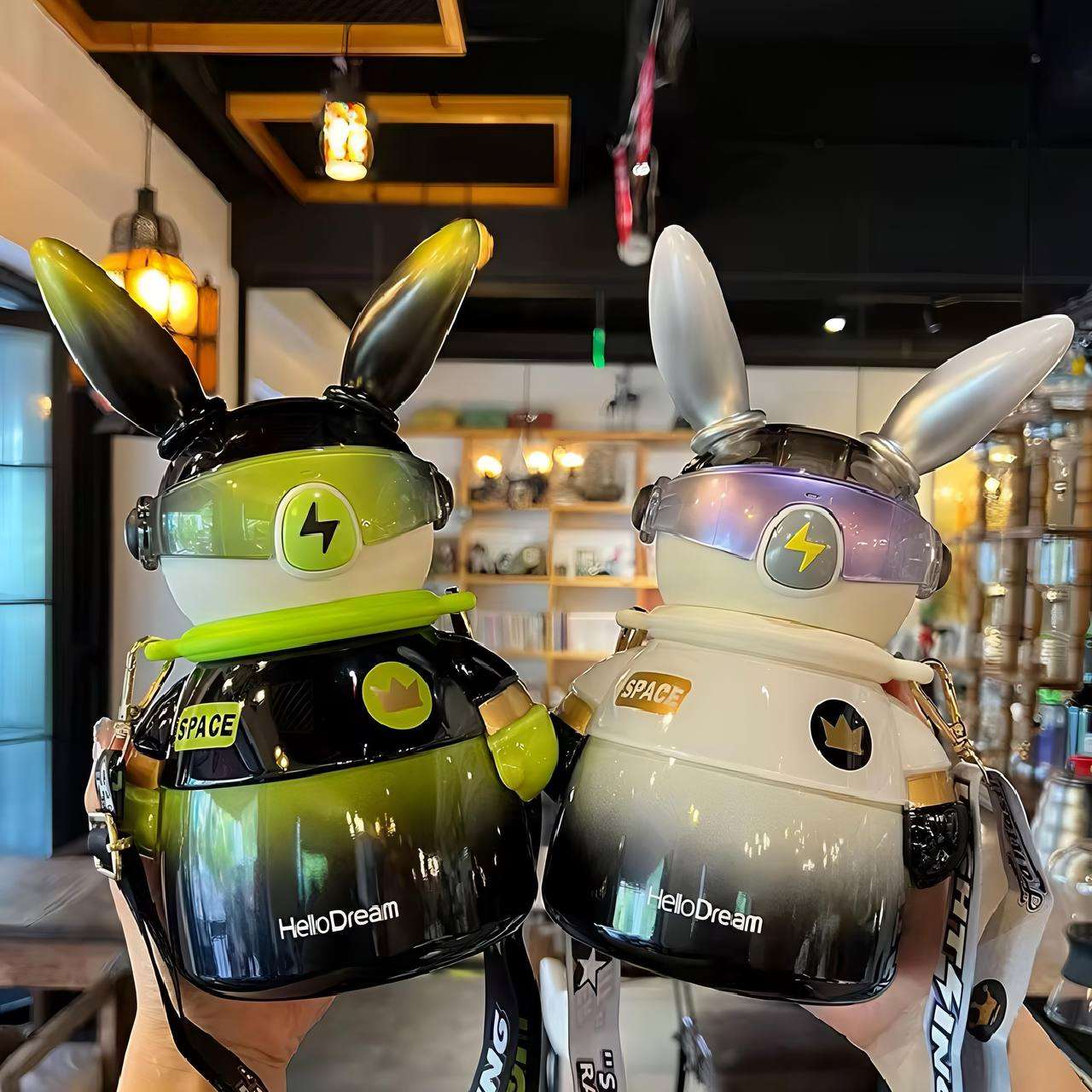 SpaceHero Sipper Bottle – 900 ML Stainless Steel 🐰🚀