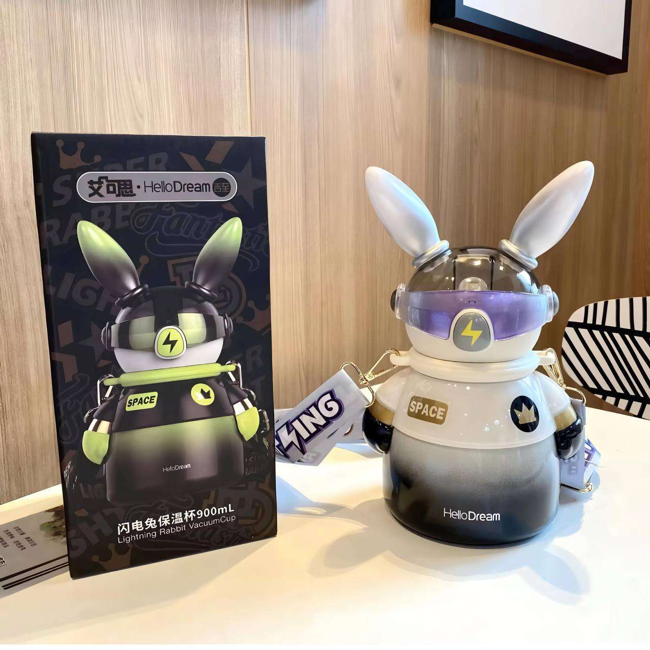 SpaceHero Sipper Bottle – 900 ML Stainless Steel 🐰🚀