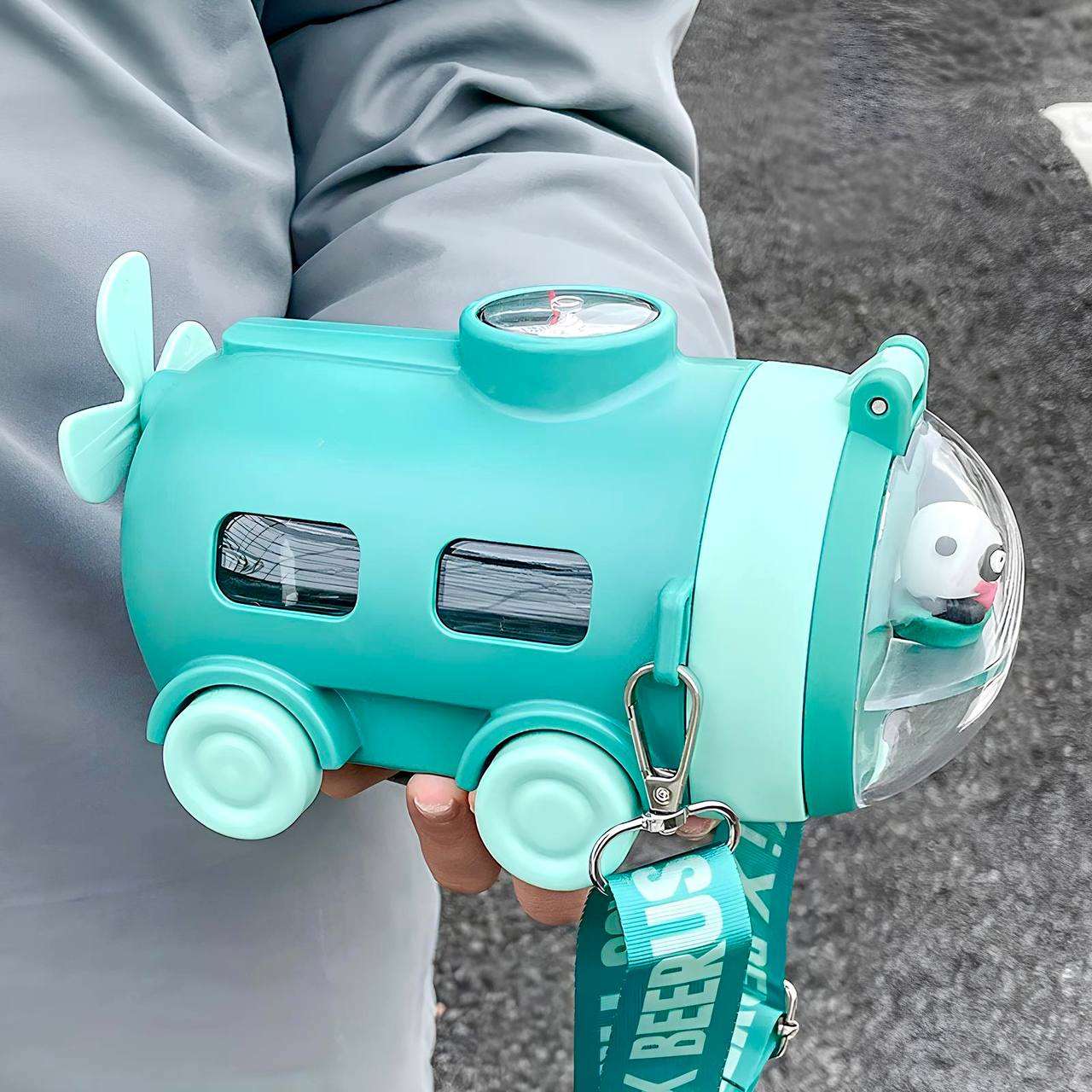 Submarine-Shaped Water Bottle with Built-In Compass 550 ML